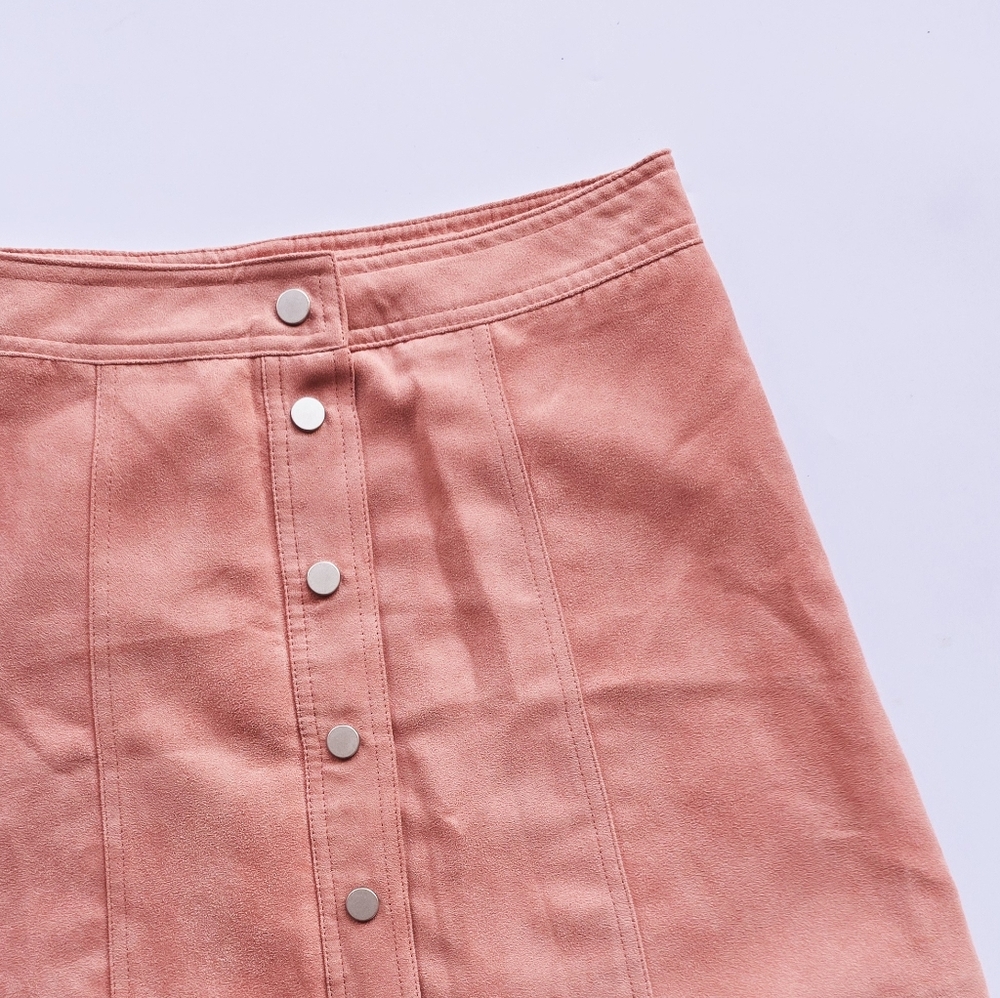 NWT! H&M Suede Skirt - Picture 3 of 3